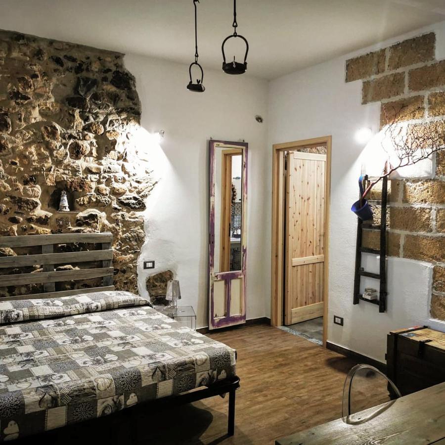 B&B Polvere Di Stelle Ummari ภายนอก รูปภาพ